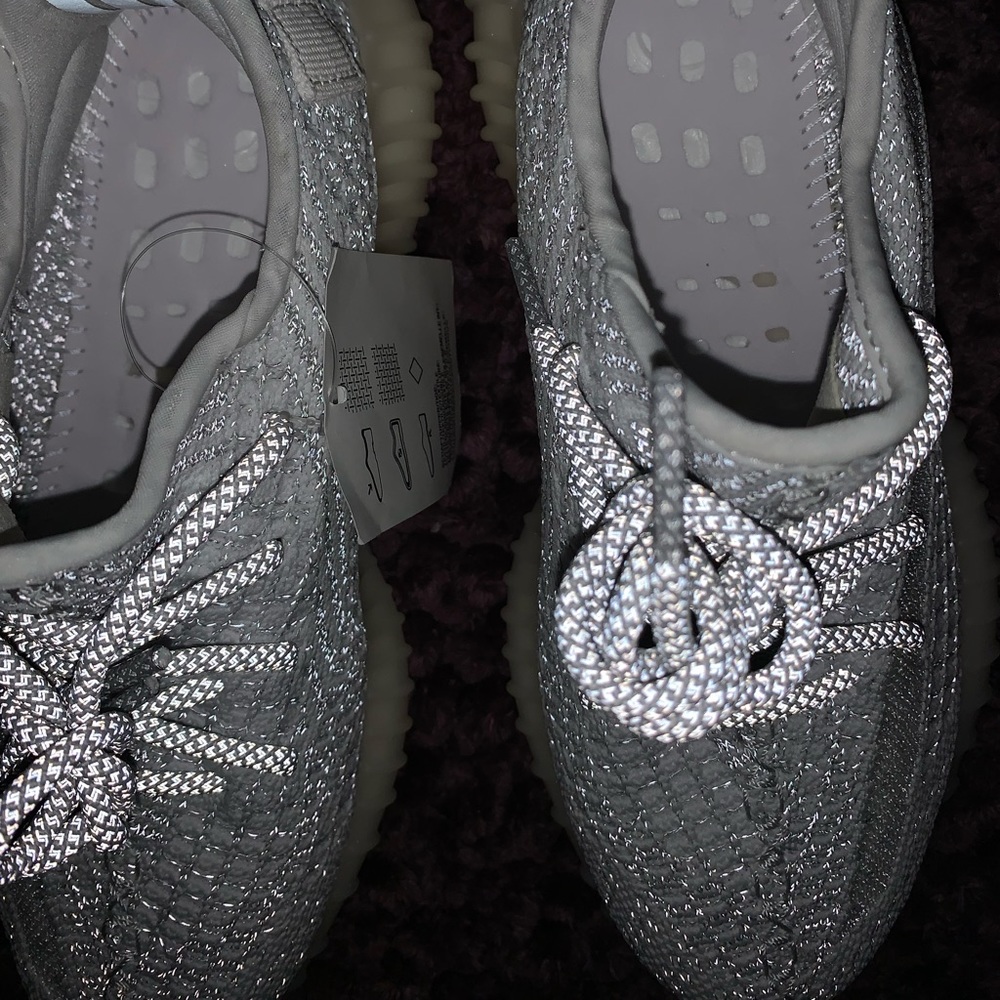 ❌SOLD❌Yeezy 350 V2 Static/Static/Static Reflective -RARE - Picture 2 of 10